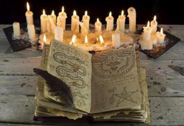 Universidades de EE.UU. imparten clases sobre rituales ocultos y brujería