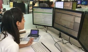 Incendio en planta de reciclaje de Almería moviliza a los servicios de emergencia