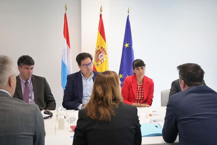 Óscar López se reúne con ministros luxemburgueses para discutir nuevas tecnologías en Europa