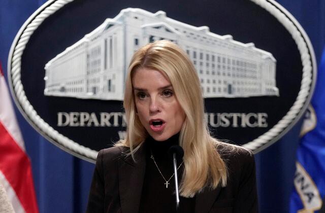 FBI Examina Miles de Videos de Epstein Relacionados con Niños y Pornografía Infantil