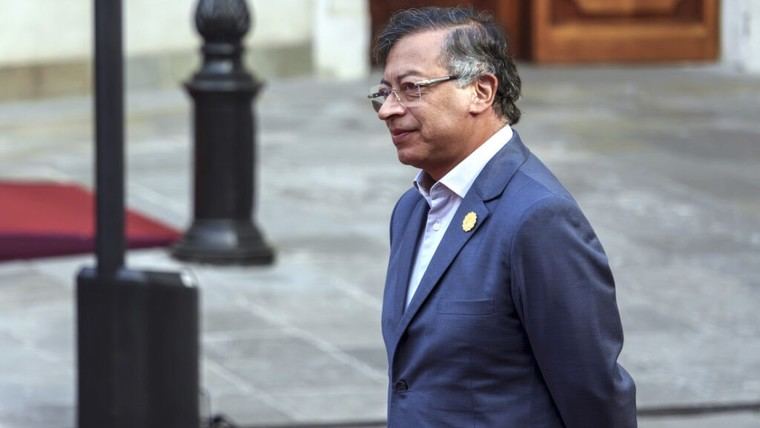 Petro llama a la unidad latinoamericana para enfrentar amenazas externas