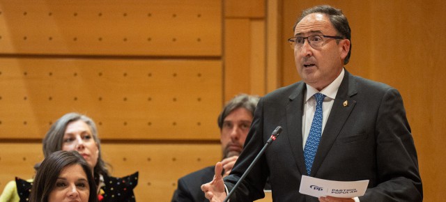 Polanco critica la cesión del palacete de París al PNV como un acto de rendición de Sánchez