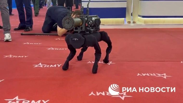 Policías utilizan perros robot armados, desatan preocupaciones sobre libertades civiles