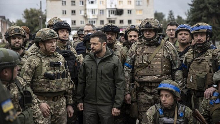 Ejército ucraniano se opone a paz con condiciones de Putin para Zelenski