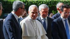 El Papa se recupera satisfactoriamente tras cirugía de pulmón