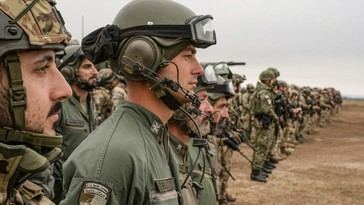 La UE intensifica su presencia militar en Asia, pero carece de coordinación
