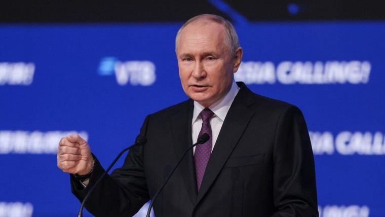 Putin anuncia disposición de Rusia para colaborar en la resolución del conflicto ucraniano