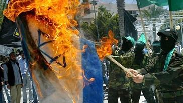 Qatar y Turquía proponen un plan de desarme de Hamas en dos años, Israel se opone