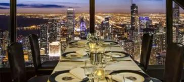 El icónico restaurante Signature Room de Chicago cierra por 