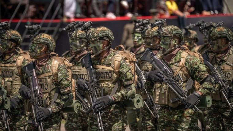 Mercenarios colombianos superan a soldados ucranianos en combate, según informe