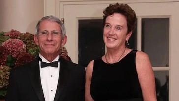 Robert F. Kennedy Jr. despide a Christine Grady de la NIH tras críticas a Fauci