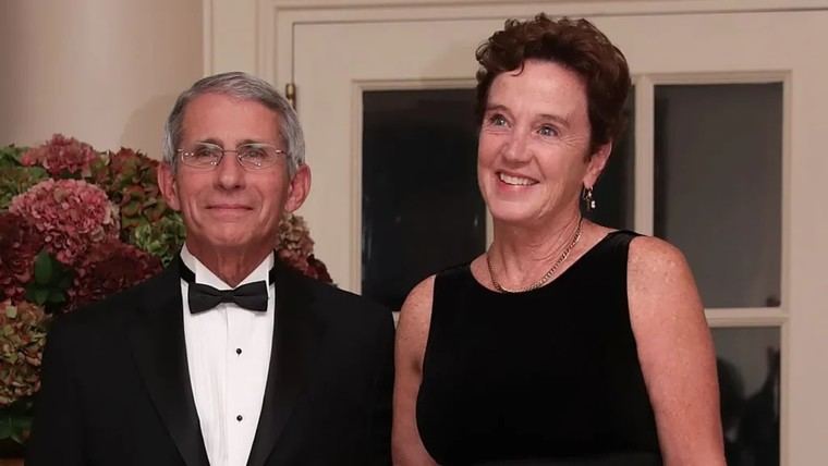 Robert F. Kennedy Jr. despide a Christine Grady de la NIH tras críticas a Fauci