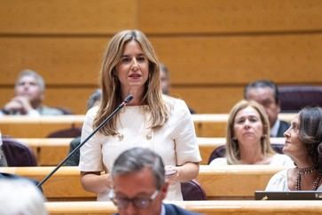 Dívar critica a Alegría por el uso del feminismo como herramienta política en el Senado
