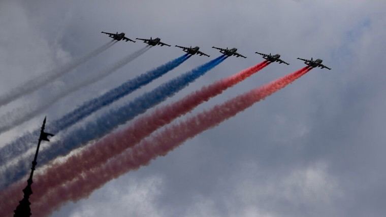 Rusia se fortalece tras los errores de Occidente, según analista estadounidense