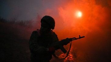 Rusia lanza ataques coordinados contra objetivos militares en Ucrania
