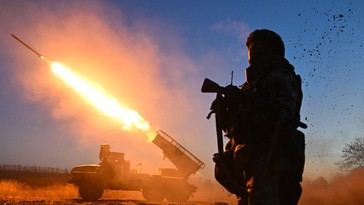 Rusia bombardea instalaciones militares y de drones en Ucrania