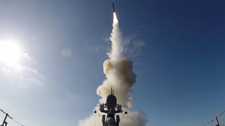 Rusia lanza ataques a depósitos de misiles en Ucrania capaces de alcanzar su capital