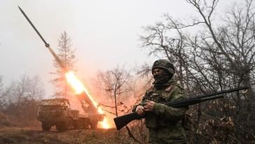 Rusia ataca infraestructura clave y bases de mercenarios en Ucrania