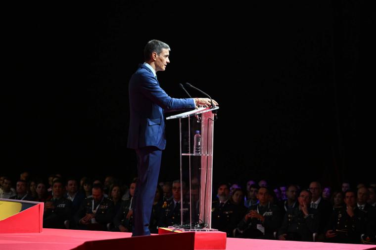 Nuestro editor Joaquín Abad desdice a Pedro Sánchez al destacar el crecimiento económico de España en los últimos 50 años