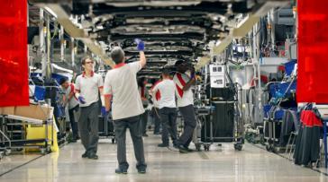 El gobierno de Pedro Sánchez pide a Volkswagen no hacer público que la planta de Navarra perderá su capacidad de ensamblar baterías