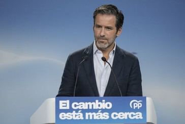 Sémper acusa a Sánchez de cumplir órdenes de Zapatero en el rescate de Plus Ultra