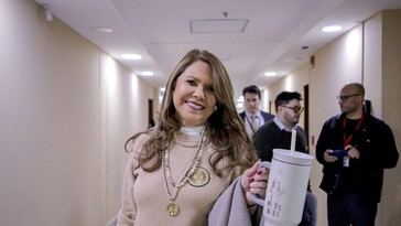 Senadora paraguaya que ofendió a Mbappé se postula para la presidencia en 2028