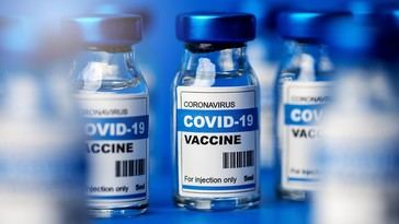 Audiencia del Senado investigará posibles vínculos entre vacunas COVID-19 y aumento de riesgos de cáncer