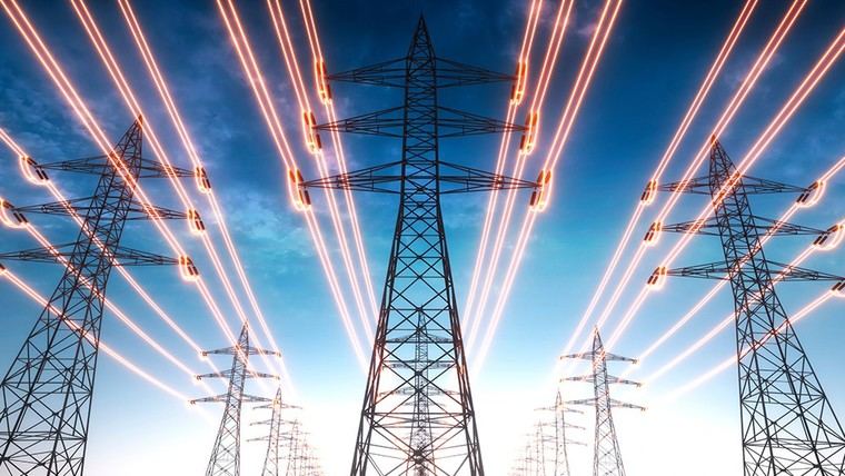 España sufre un apagón histórico tras ignorar advertencias sobre la energía renovable
