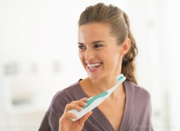 Inflamación oral crónica afecta la fertilidad en ratones, según estudio