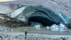 Glaciares suizos enfrentan grave pérdida de hielo, poniendo en riesgo el suministro de agua