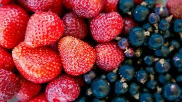 Tres snacks que mejoran tu salud, según expertos en nutrición