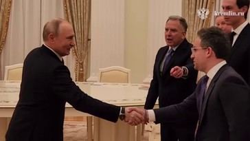 Putin se reúne con delegación estadounidense para nuevas negociaciones sobre Ucrania