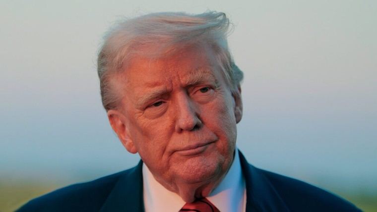 Trump critica a trabajadores por dañar piedra en la Casa Blanca en un video