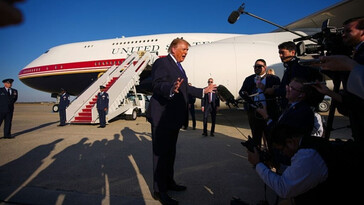 Trump insulta a un reportero y critica su aspecto físico