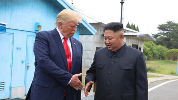 Trump sugiere un posible encuentro con Kim Jong-un en Asia