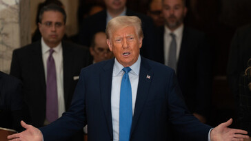 Trump asegura que no le importan las cientos de demandas en su contra