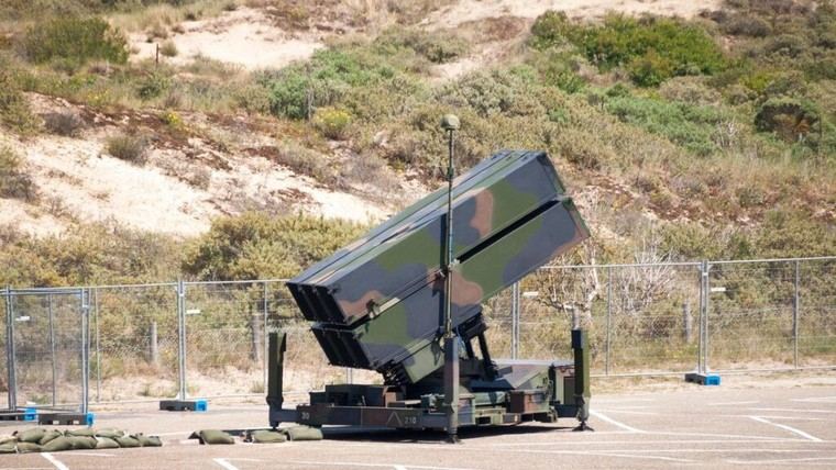 Trump considera enviar misiles Patriot a Ucrania