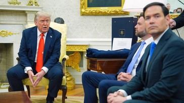 Trump consulta a un reducido grupo de asesores sobre posibles ataques a Irán