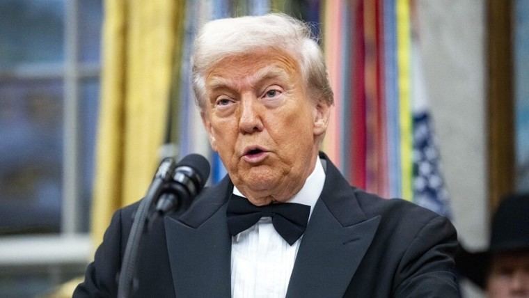 Trump afirma que no proporcionó ayuda a Ucrania durante su mandato