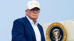 Trump anuncia medidas económicas más severas contra Irán y sus aliados