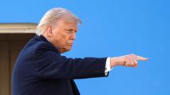Trump enfrenta amenazas de Irán tras bombardeos y un cambio de avión inusual