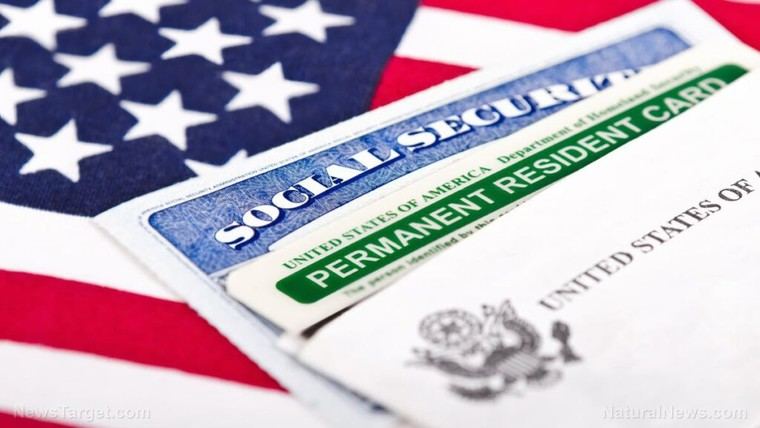 Trump elimina casi 300,000 inmigrantes ilegales del sistema de Seguridad Social en un esfuerzo contra el fraude
