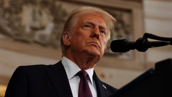 Trump's Tax Reform Faces Challenges Amid Ukraine Stalemate