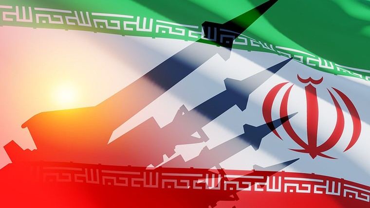 EE.UU. evacua personal en Medio Oriente ante amenazas de Irán y tensiones nucleares crecientes