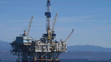 Ucrania lanza un ataque inédito con drones a plataforma petrolera rusa en el Mar Caspio