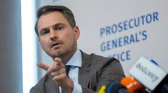 Renuncia el fiscal general de Ucrania por escándalo de corrupción en call centers