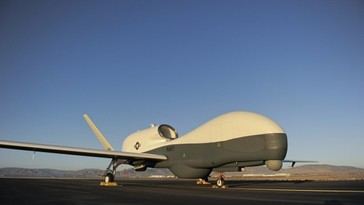 Dron estadounidense Global Hawk realiza reconocimiento sobre el mar Negro