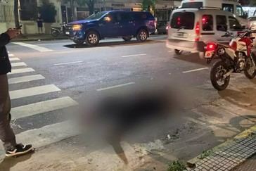 Policía se defiende y mata a ladrón durante intento de asalto en Flores