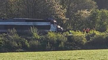 Tragedia en Francia: tren de alta velocidad colisiona con camión militar, un muerto y 27 heridos