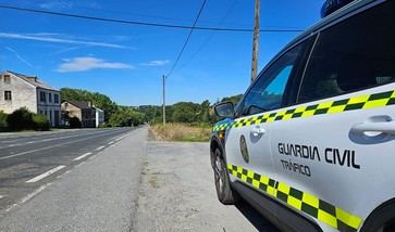Fallece un hombre tras salirse de la carretera en Villanueva de la Reina